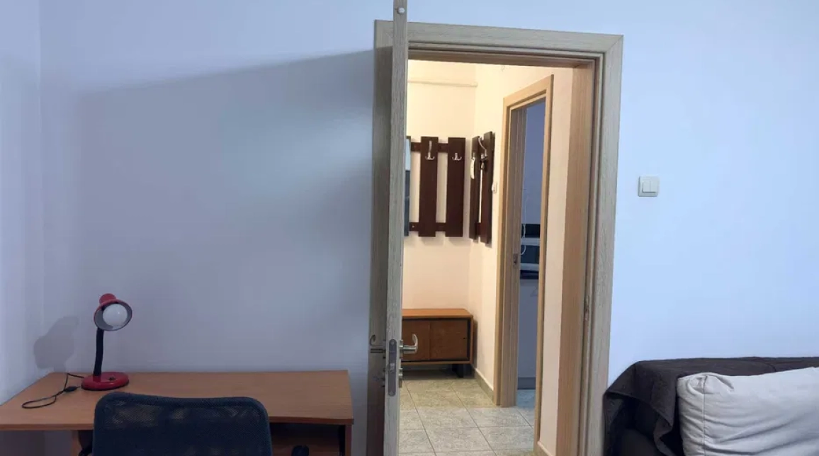 Oferta Apartament de inchiriat, 2 camere, semidecomandat, 44 mp, Tatarasi,  Flora imagine 2