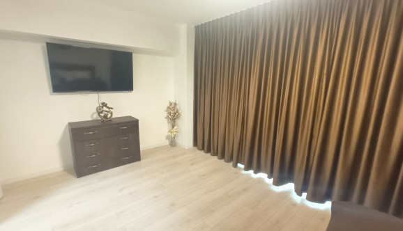 Apartament-nou de vanzare, 2 camere,  decomandat ,  66 mp , Pacurari,  (Kaufland)