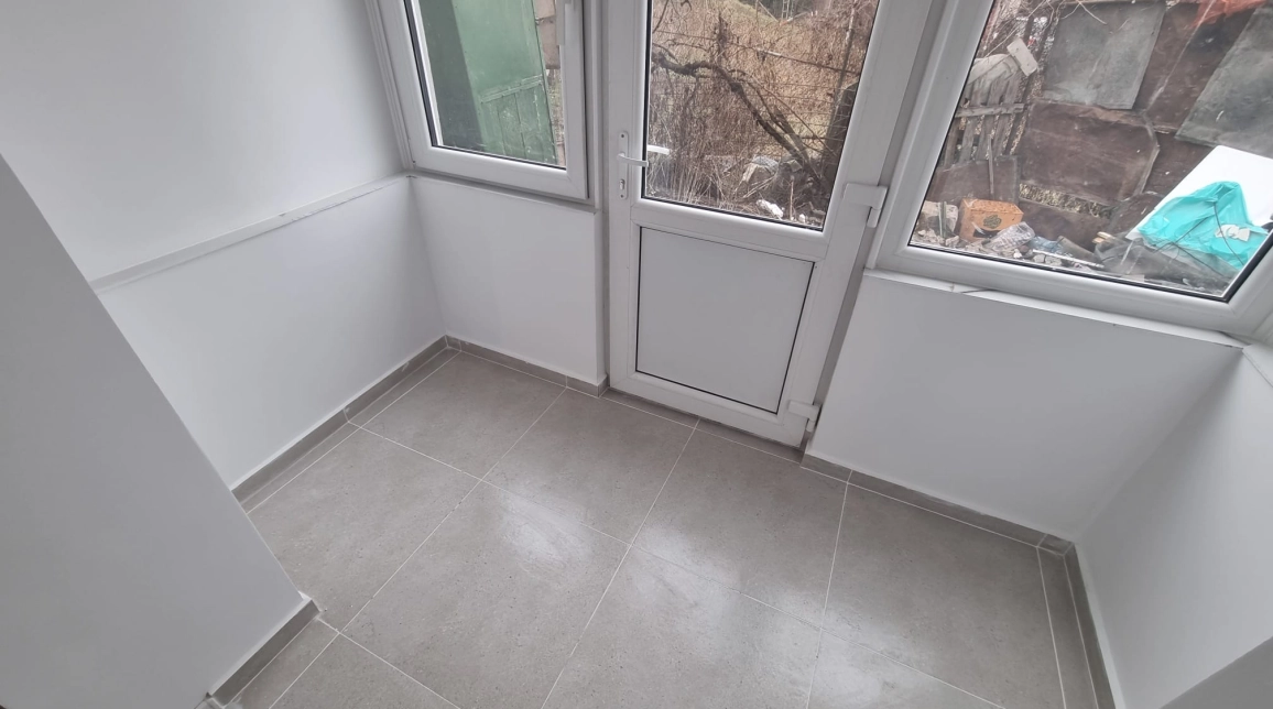 Oferta Apartament de vanzare, 2 camere, nedecomandat, 50 mp, Tudor Vladimirescu,  Intersectia Bucsinescu imagine 3