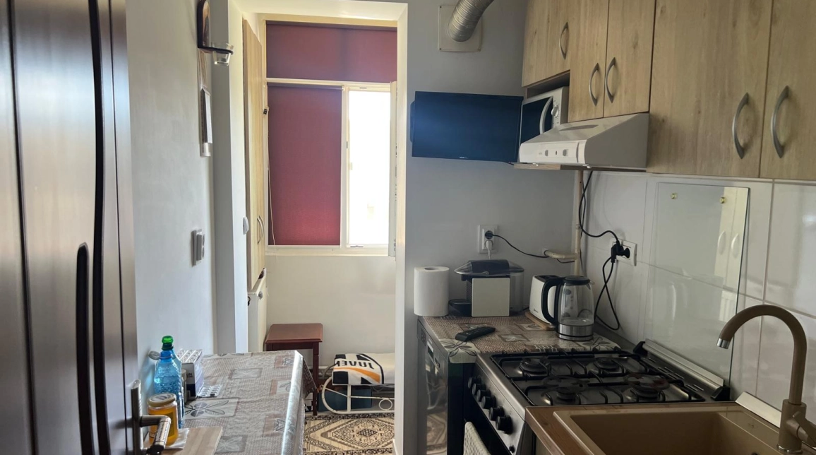 Oferta Podu Ros apartament 34 mp, 2 camere, semidecomandat, de vanzare,  Bld Tudora imagine 3