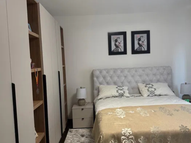 3 camere,  semidecomandat,  92 mp, de vanzare apartament in zona Calea Romanului,   162678
