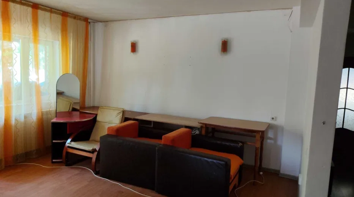 Oferta Apartament de vanzare, 3 camere, decomandat, 90 mp, Darmanesti,  Nufarului imagine 2