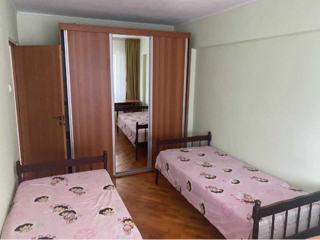 Apartament 3 camere - Pacurari