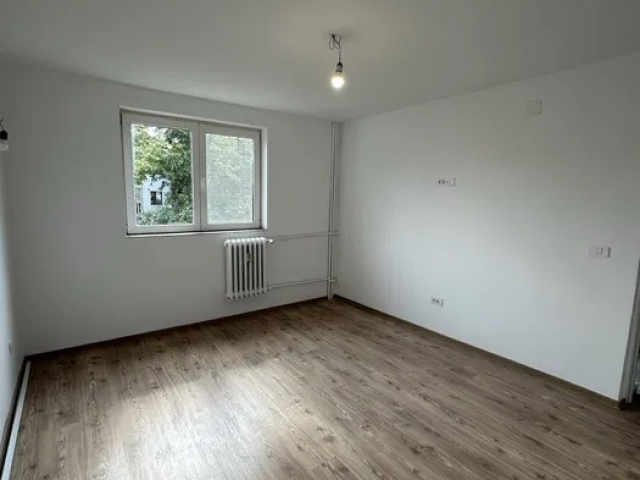 1 camera,  decomandat,  26 mp, de vanzare apartament in zona Tatarasi,  (Flora-Flux Contructii) 161813