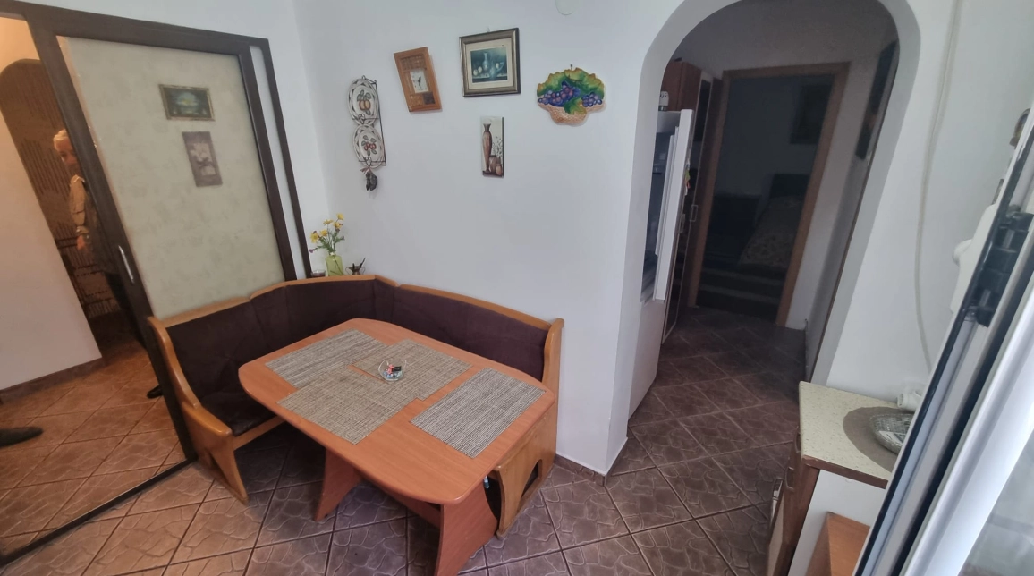 Oferta Tudor Vladimirescu apartament 55 mp, 2 camere, decomandat, de vanzare,  Iulius Mall imagine 10