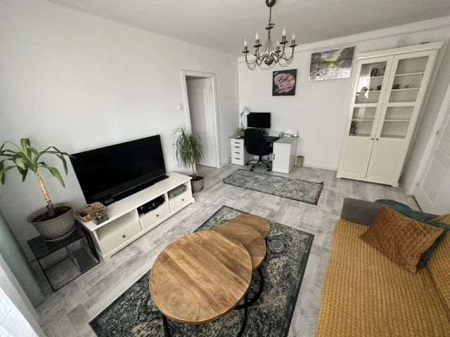 Apartament 2 camere - Tatarasi