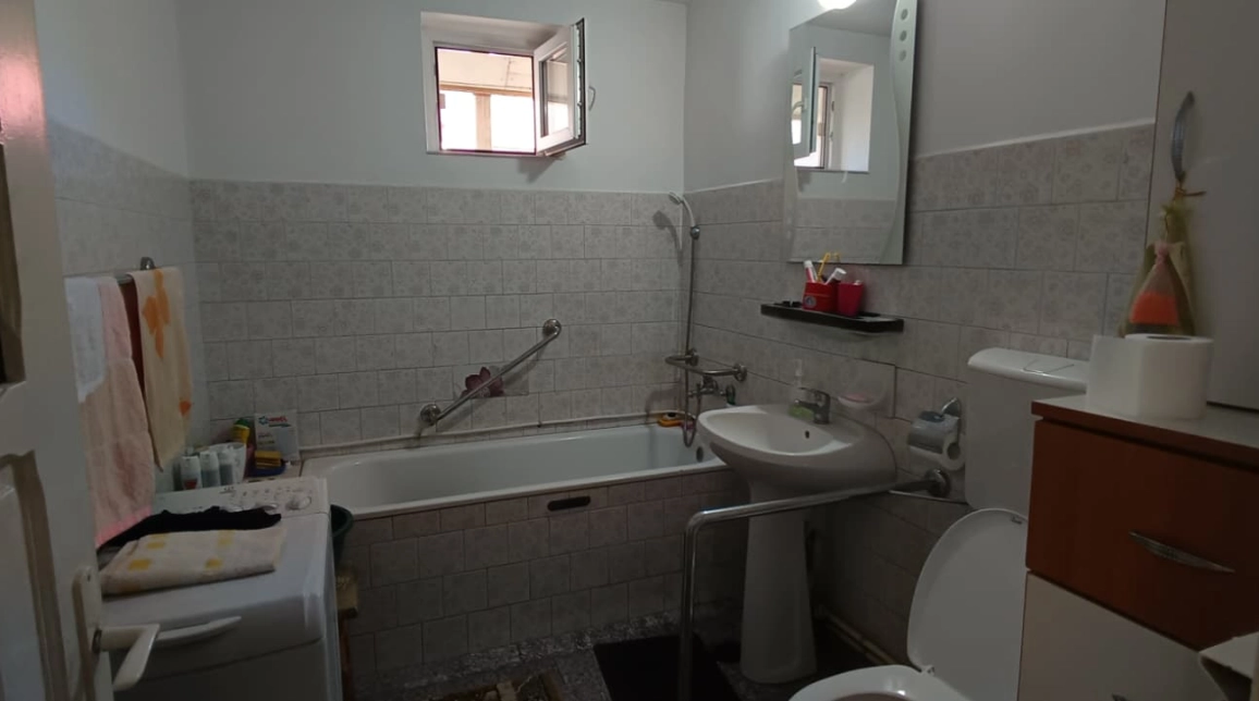 Oferta Tomesti casa 90 mp, 3 camere, de vanzare,  dupa Peny Tomesti imagine 9