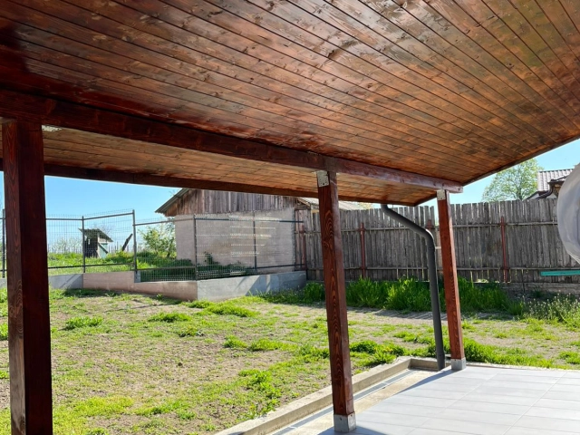 Apartament 4 camere - Holboca