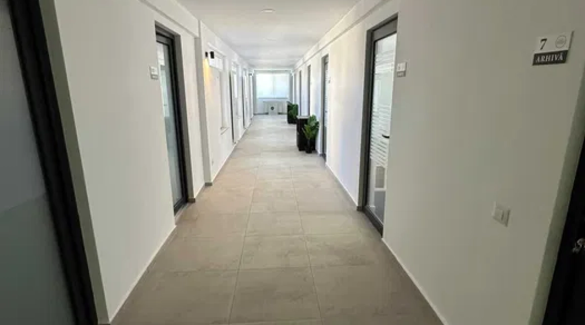Oferta Spatiu comercial de inchiriat Darmanesti Politia  Locala 40mp  imagine 3