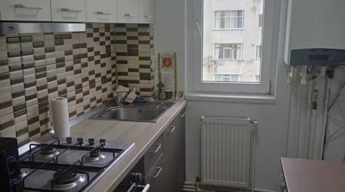 Oferta Apartament, 2 camere decomandat, 45 mp, Mircea cel Batran, de inchiriat,  Clubul Pensionarilor imagine 1