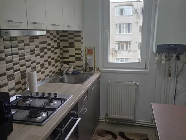 Apartament, 2 camere  decomandat,  45 mp, Mircea cel Batran, de inchiriat,  (Clubul Pensionarilor) 162671