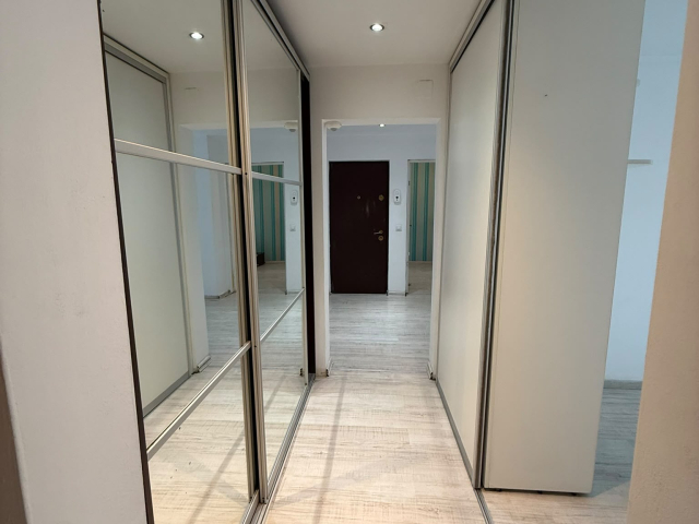 3 camere,  decomandat,  60 mp, de vanzare apartament in zona Central,  (PalasMall) 163058