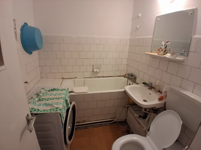 Apartament 3 camere - Pacurari