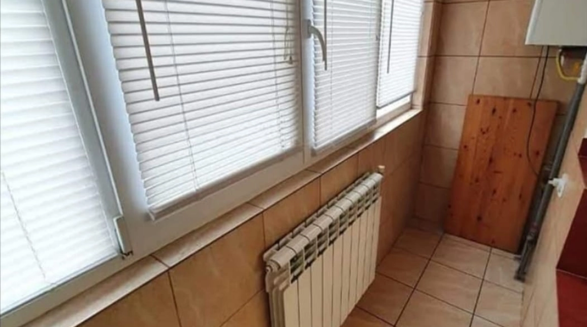 Oferta CUG apartament 41 mp, 1 camera, semidecomandat, de vanzare,  Rondu Vechi imagine 8