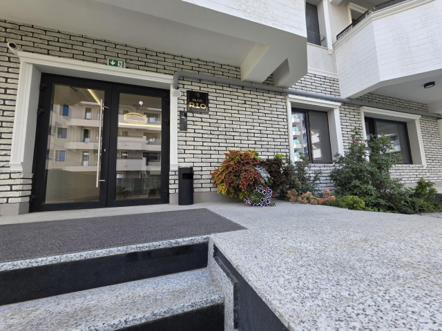 Apartament nou, 2 camere  decomandat,  53 mp, Copou, de vanzare,  (Complex Royal Town) 163471
