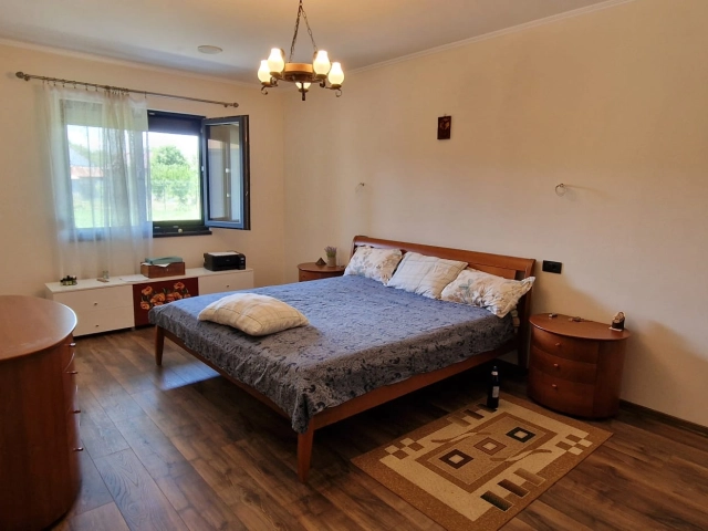 Apartament 3 camere - Semicentral
