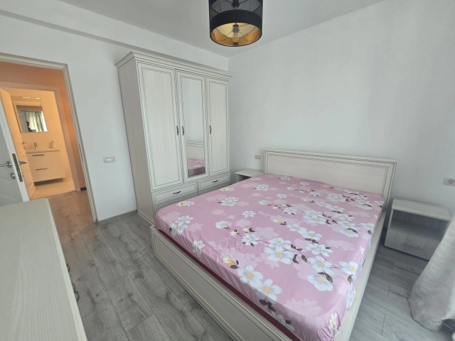 Apartament 4 camere - Bucium