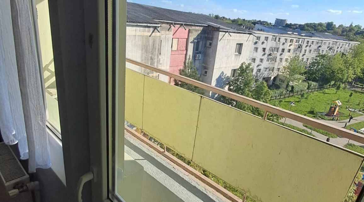Oferta De inchiriat apartament, 2 camere, semidecomandat, 45 mp, Nicolina,  Gara imagine 9