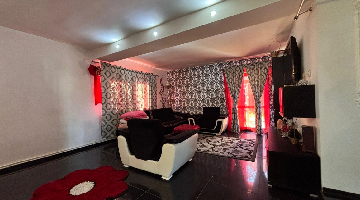 Oferta 6 camere, 138 mp, de inchiriat casa in zona CUG,  Strada Bazei - la 600m de La doi Pasi Bazei imagine 2