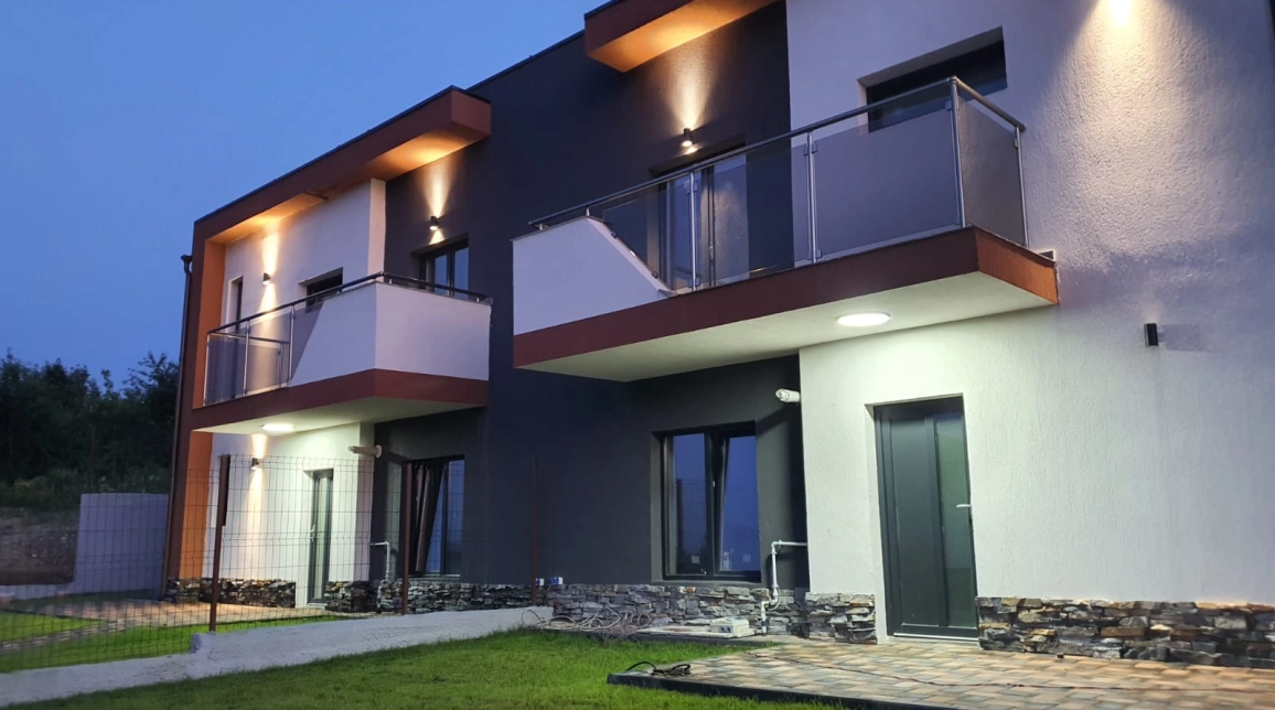 Oferta Apartament nou de vanzare, 3 camere, 80 mp, Valea Adanca,  700 m de Mega Image-5Drumuri imagine 2
