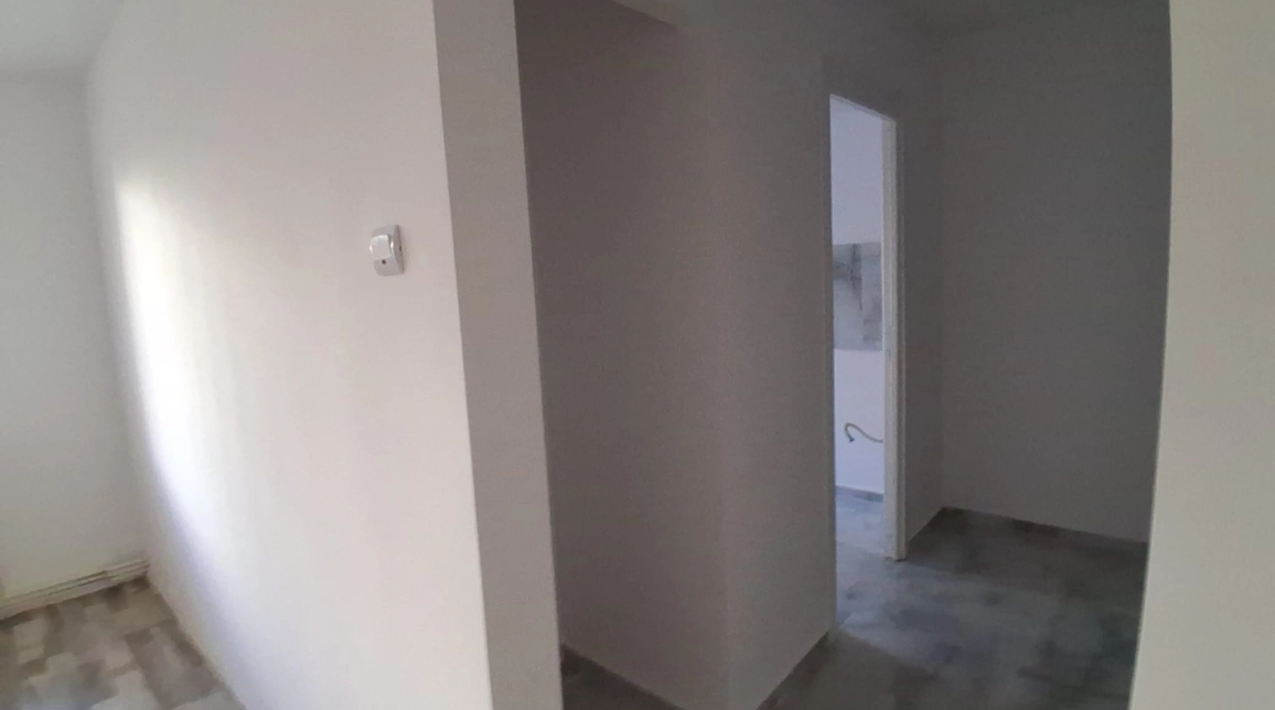 Oferta Podu Ros apartament 50 mp, 2 camere, semidecomandat, de vanzare,  liceul Cantemir imagine 8