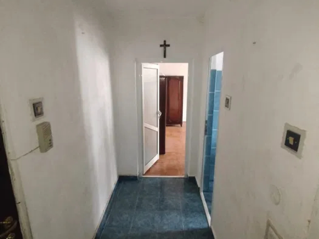 1 camera,  garsoniera,  42 mp, de vanzare apartament in zona Calea Romanului,  (OMV) 162093