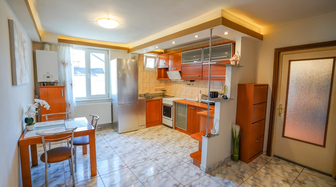 Oferta Apartament de vanzare, 3 camere, decomandat, 75 mp, Precista,  Moldocor / Jandarmerie / Shopping City imagine 12