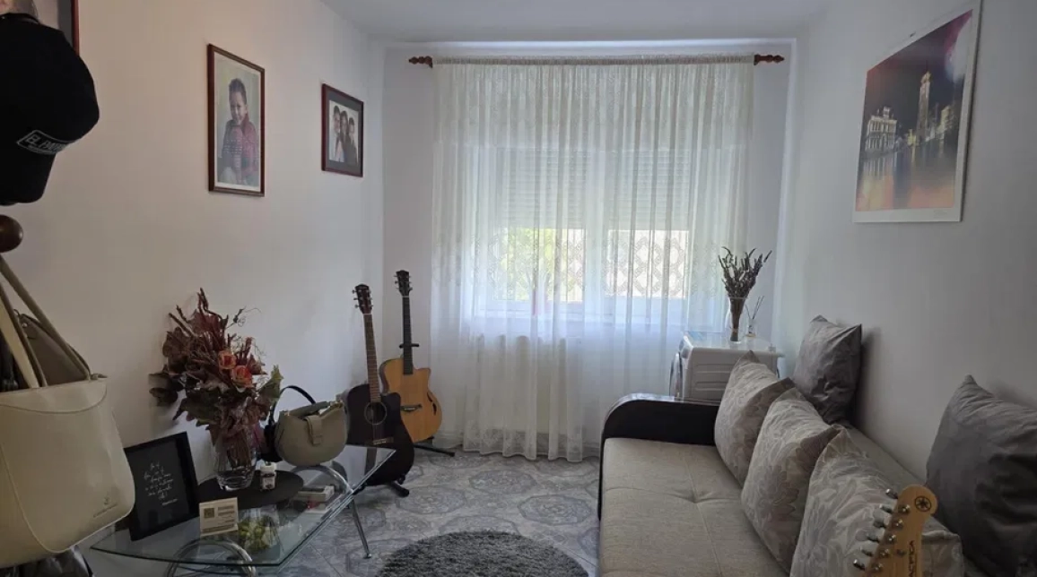 Oferta Apartament de vanzare, 4 camere, decomandat, 80 mp, Calea Romanului,  Nufarului imagine 4