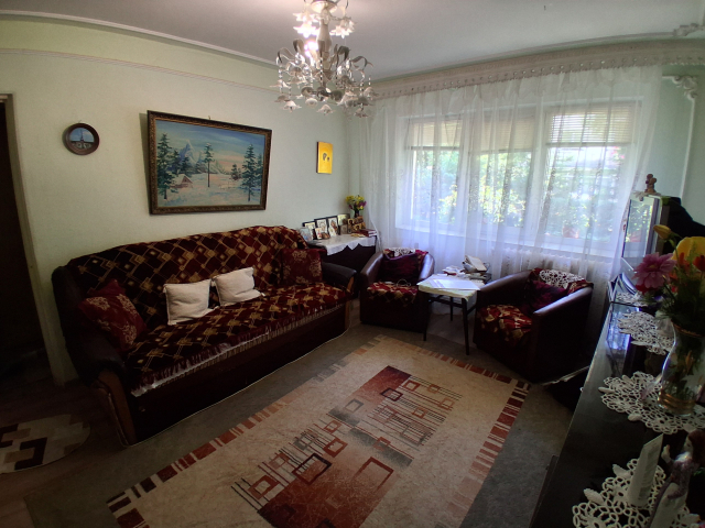 Apartament, 2 camere  semidecomandat,  40 mp, Pacurari, de vanzare,  (ALPHA BANK, MUNCA INVALIZILOR) 162801