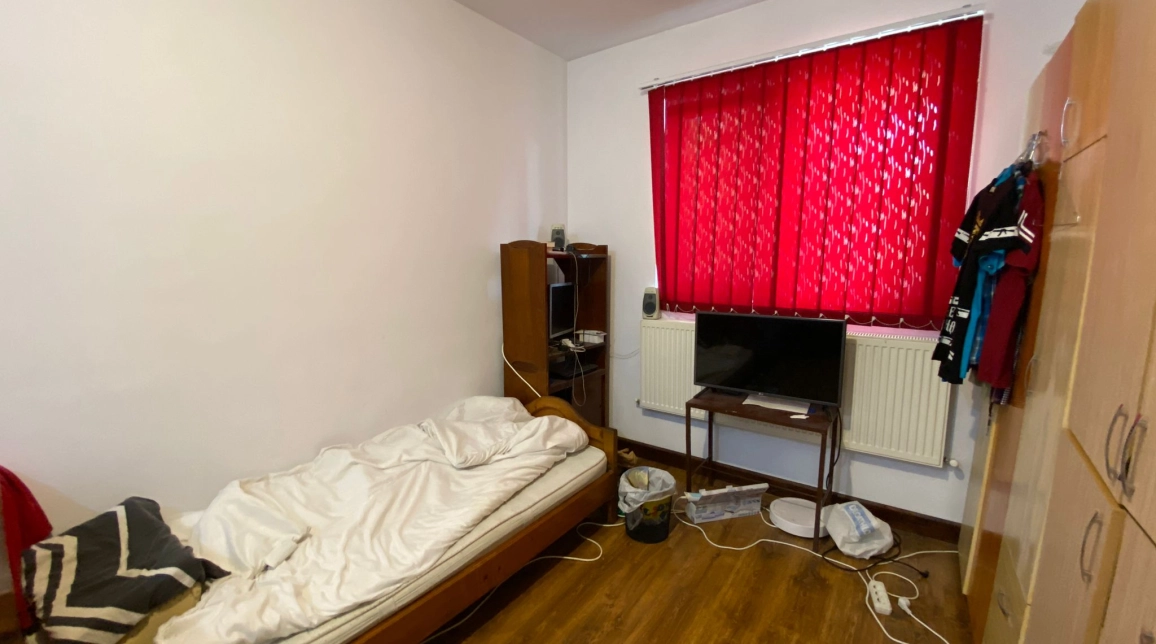 Oferta Casa de vanzare, 5 camere, 180 mp, Miroslava,  notariat Paduraru imagine 3