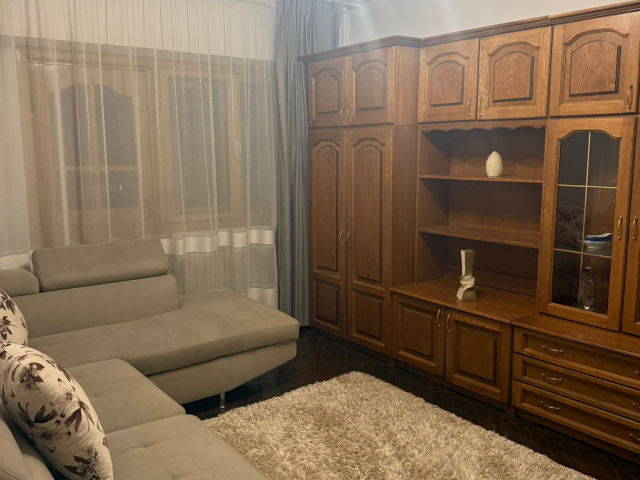 De inchiriat apartament, 2 camere,  decomandat,  60 mp, Pacurari,  (Restaurant Prive) 161212