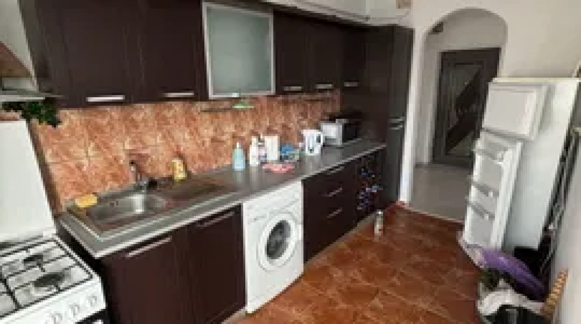 Oferta Central apartament 63 mp, 2 camere, decomandat, de inchiriat,  Hala Centrala imagine 4