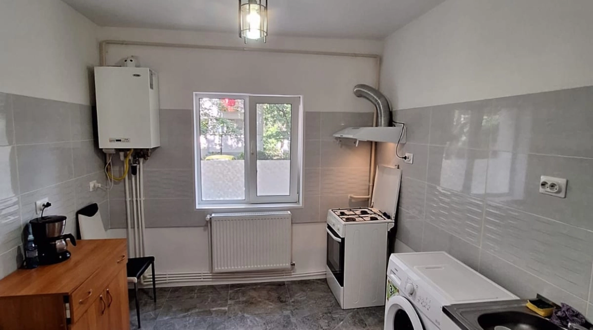 Oferta 3 camere, decomandat, 72 mp, de vanzare apartament in zona Mircea cel Batran,  BRD imagine 3