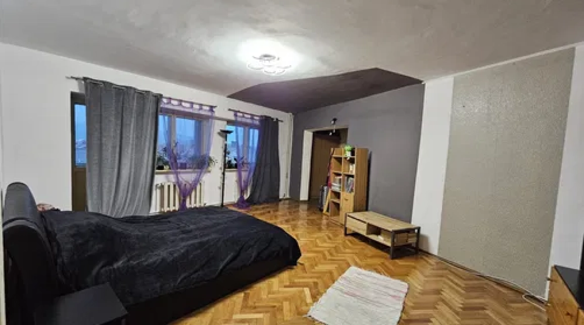 Oferta Garsoniera de vanzare, 55 mp, 1 Mai imagine 2