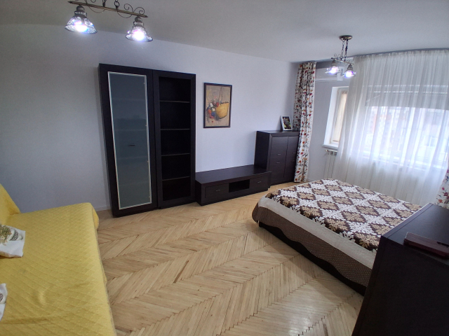 De vanzare apartament, 1 camera,  decomandat,  40 mp, Pacurari,  (MOARA DE FOC, AUTOCENTER) 162012