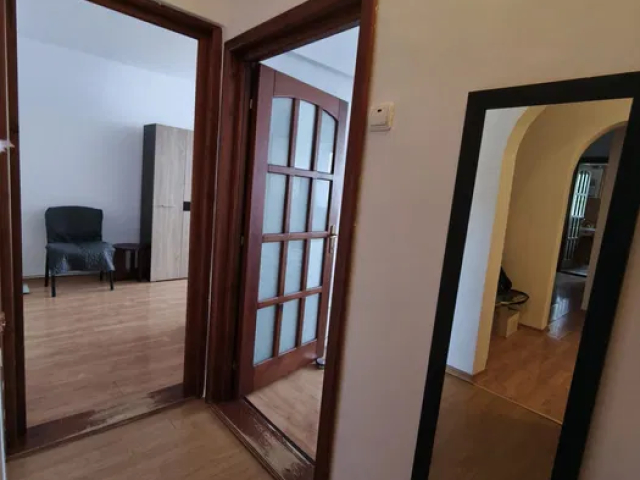 3 camere,  decomandat,  76 mp, de vanzare apartament in zona Nicolina,  (Lidl Poitiers ) 162408