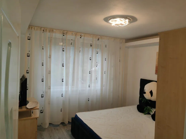 De vanzare apartament, 2 camere,  decomandat,  56 mp, Central,  (Gara) 162907