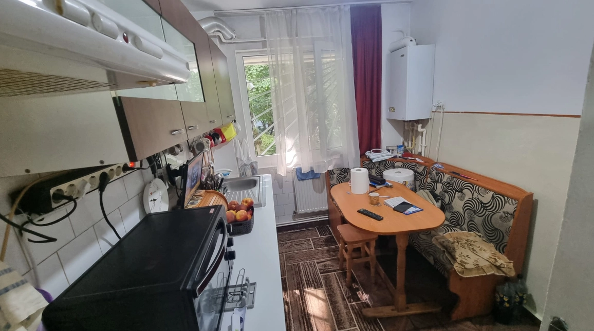 Oferta De vanzare apartament, 2 camere, semidecomandat, 52 mp, Tatarasi,  Vasile Lupu imagine 1