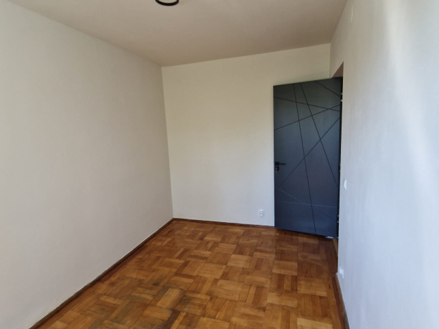 Titan apartament  60 mp, 3 camere,  semidecomandat, de vanzare,  (Piata Minis) 163384
