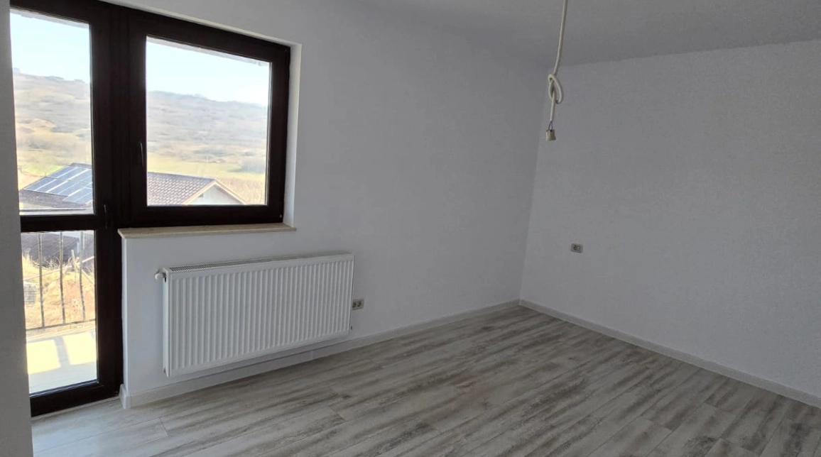 Oferta De vanzare casa, 3 camere, 90 mp, Miroslava,  la 2 km de primarie imagine 4