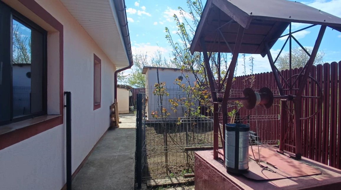 Oferta Casa de vanzare, 4 camere, 107 mp, Miroslava,  Centura Iasi imagine 3