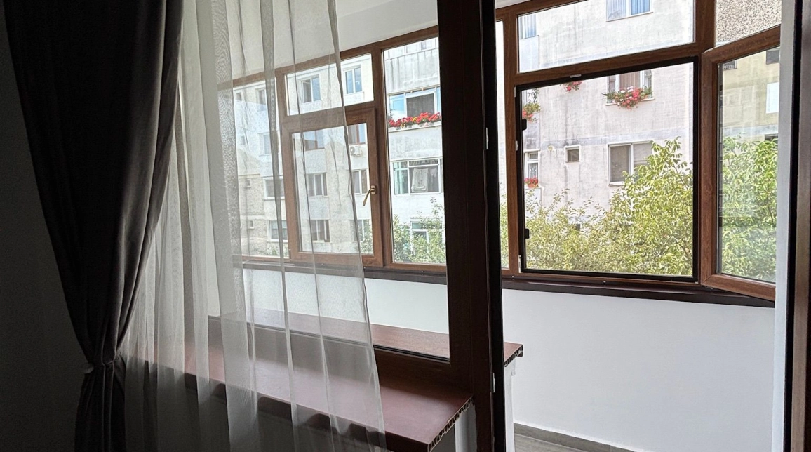 Oferta Apartament, 2 camere decomandat, 55 mp, Precista, de inchiriat,  Piata Bistrita / Scoala nr 10 imagine 4