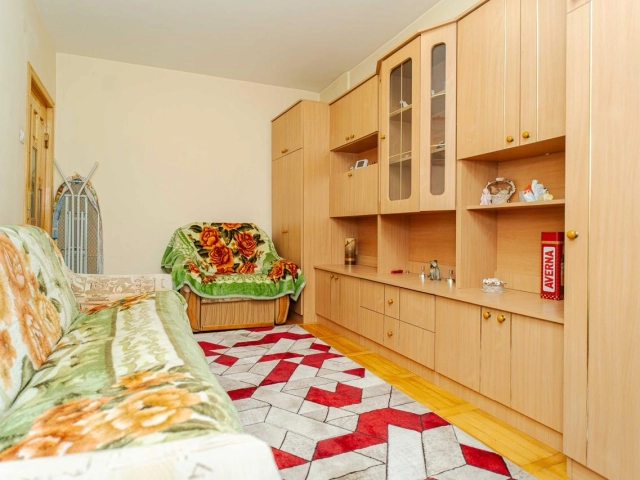Apartament 3 camere - Pacurari