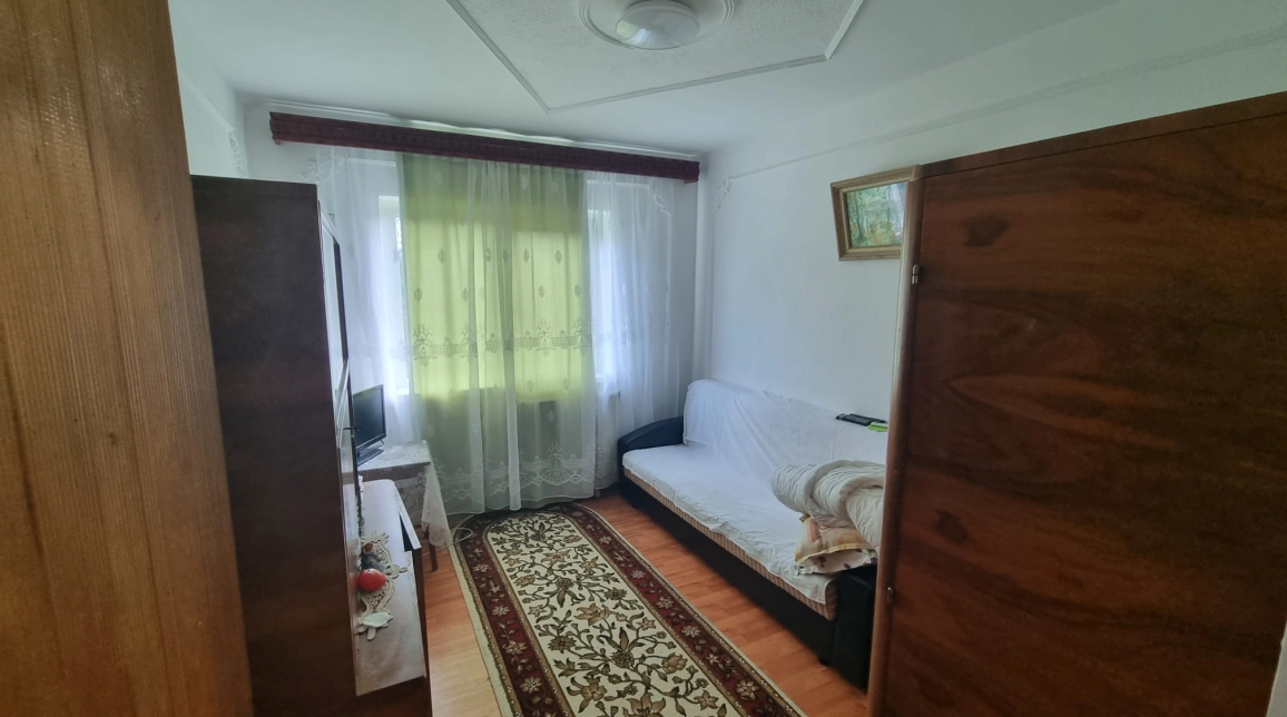 Oferta De vanzare apartament, 3 camere, decomandat, 72 mp, Nicolina,  LIDL imagine 3