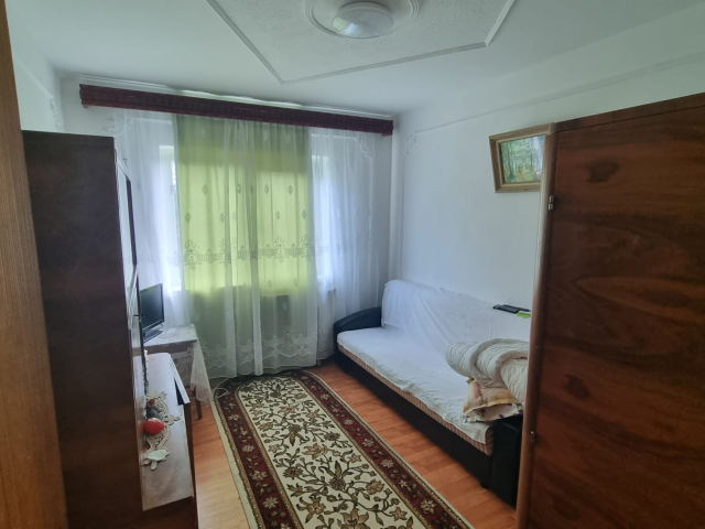 De vanzare apartament, 3 camere,  decomandat,  72 mp, Nicolina,  (LIDL) 163247
