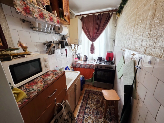 Apartament 3 camere - Alexandru cel Bun