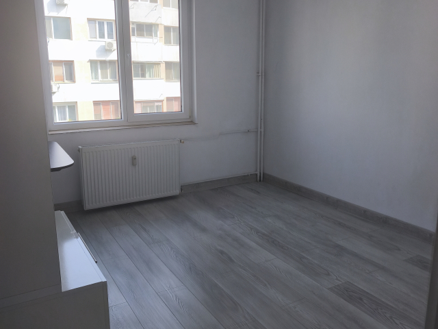 Apartament de vanzare, 3 camere,  decomandat,  62 mp, Trapezului,  (Metrou 1 Decembrie 1918) 163335
