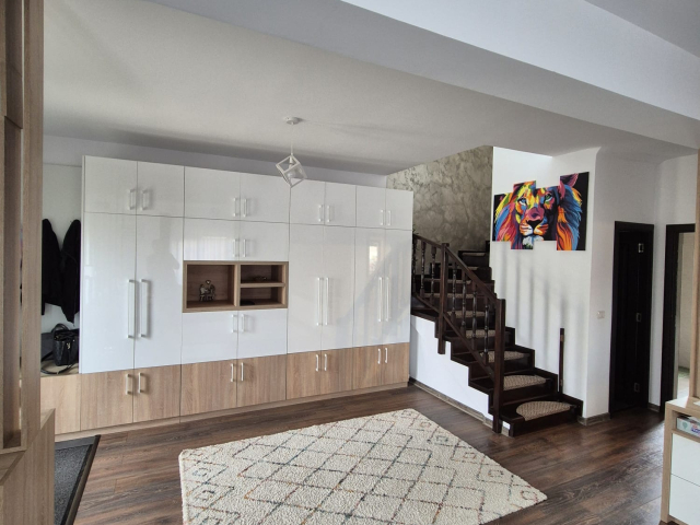 Vila de vanzare, 4 camere,  117mp, Valea Lupului,  (dupa Antena Orange) 160725