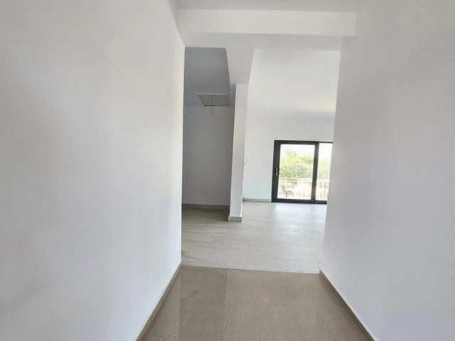 Apartament 4 camere - Valea Lupului