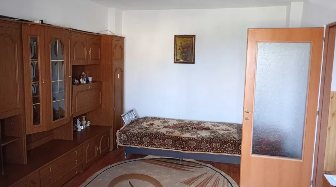 Oferta Apartament, 1 camera decomandat, 38 mp, Gara, de inchiriat,  Mc Donald s imagine 1